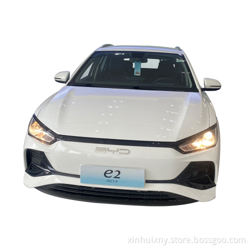 Berlina per adulti a buon mercato per auto elettriche popolare con basso consumo di energia BYD E2